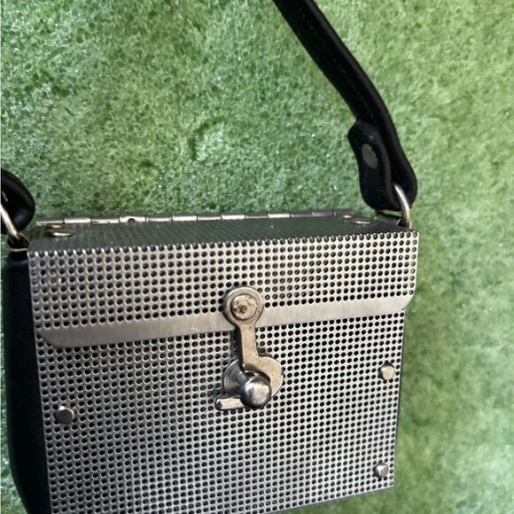 Mini Crossbody shoulder Bag Wendy stevens chrome handbag purse stainless steel - Picture 1 of 14